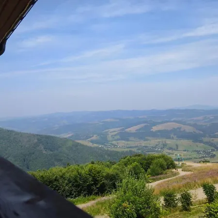марія 公寓 波利亚纳